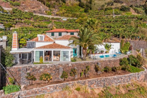 Отель Villa do Mar II  Эштрейту-Да-Кальета